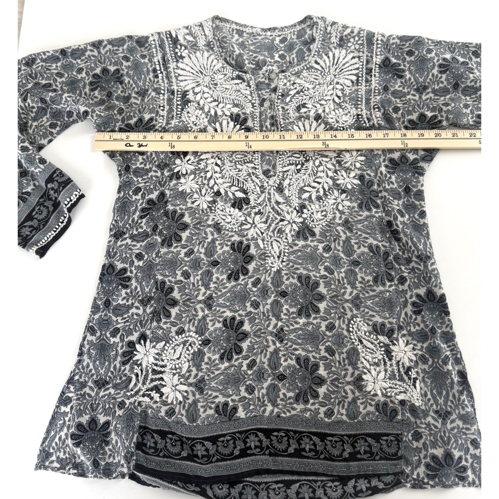 Boho Luxe Floral ‎ Silk Tunic Embroidered Artisan Top S Relaxed Fit Art to Wear - Picture 12 of 14